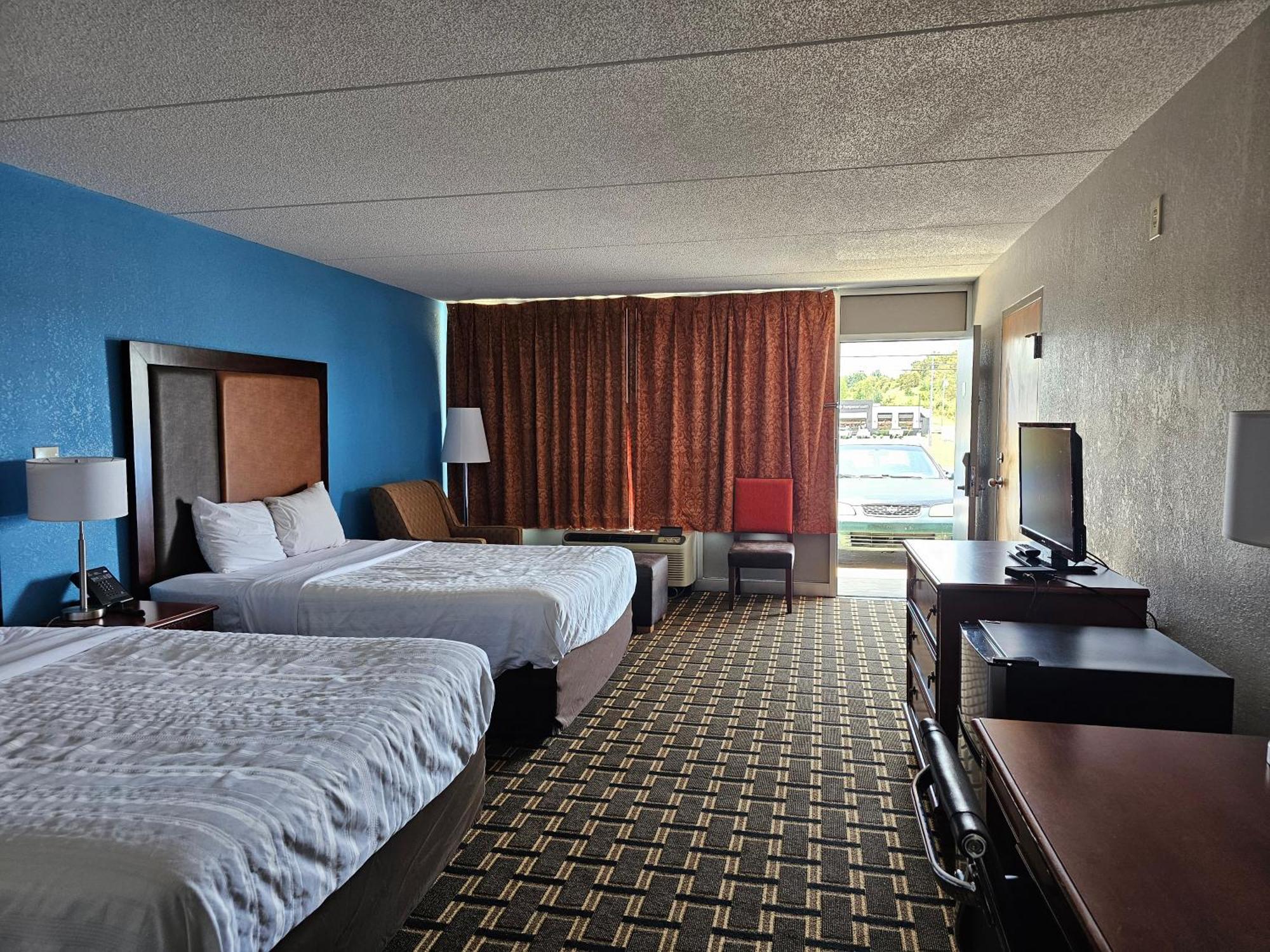 Relax Inn By Oyo Greeneville Near Hwy Us-321 エクステリア 写真